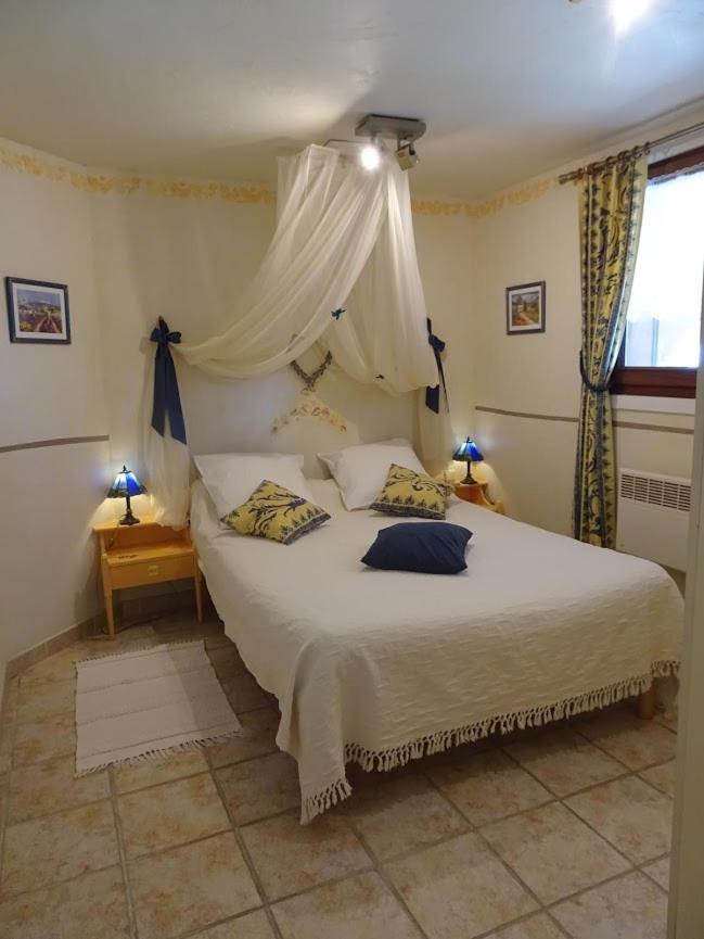 Apartmán Locaspera Spéracèdes Exteriér fotografie